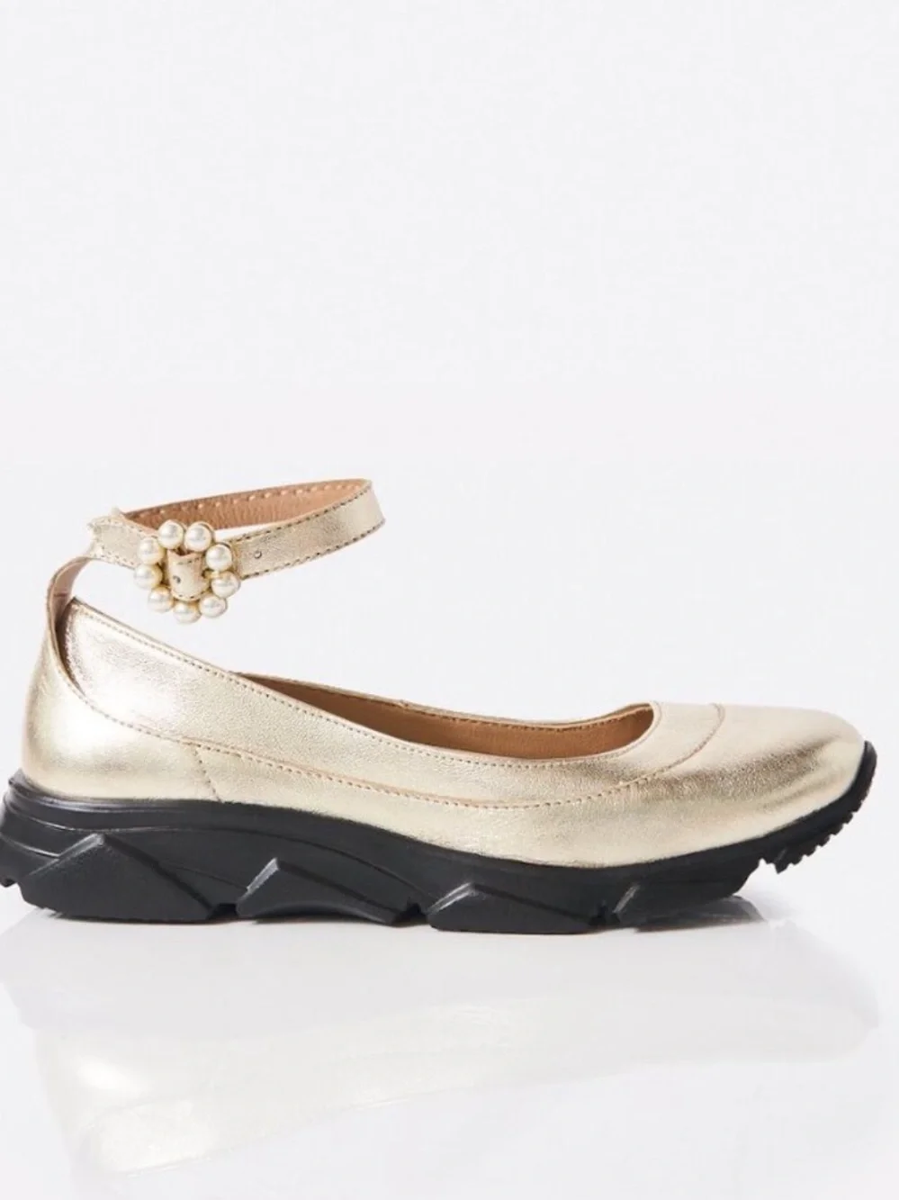 Free people Adventure leather Ballet Sneakers in gold